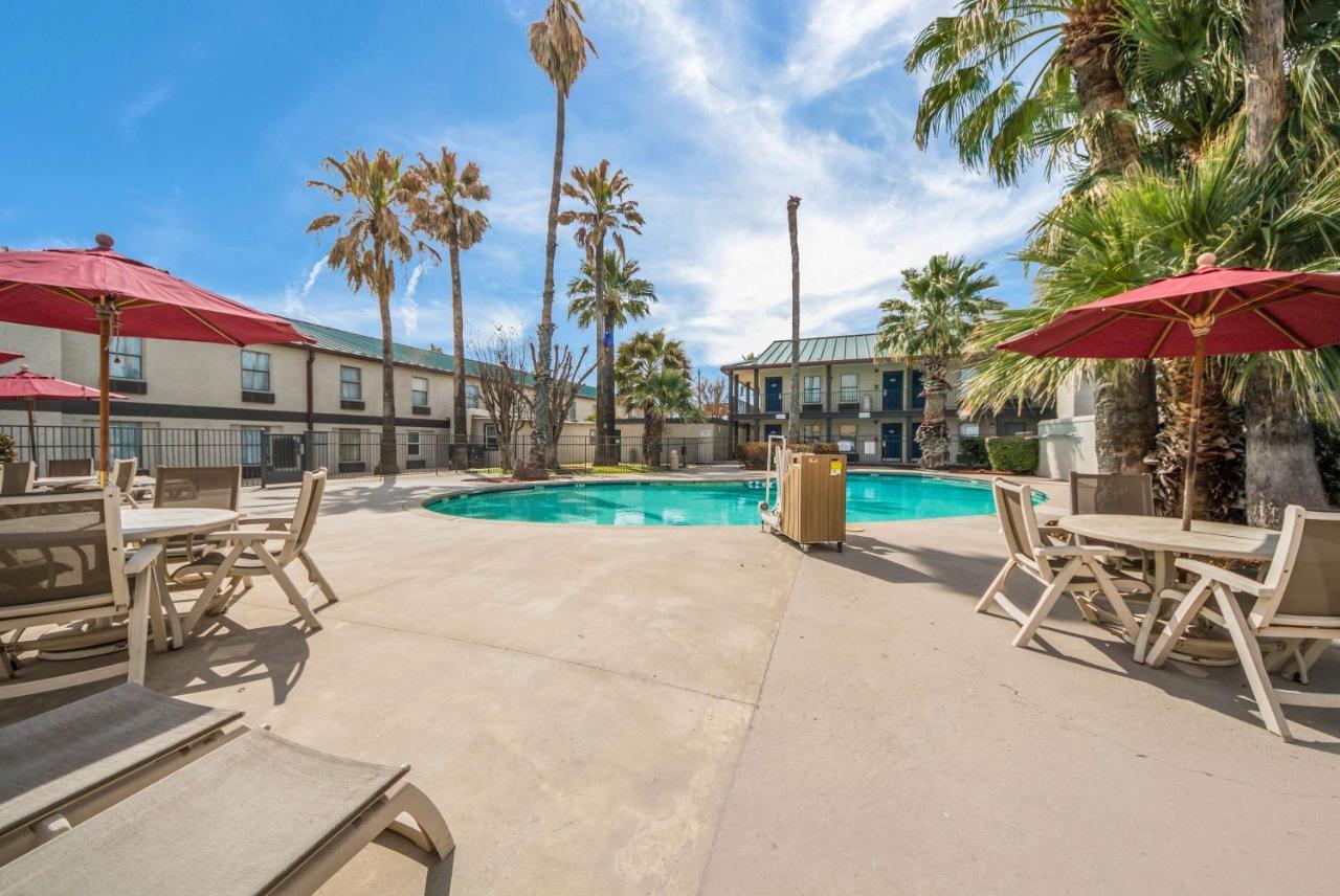 Studio 6 Laredo, Tx - North I-35 Экстерьер фото
